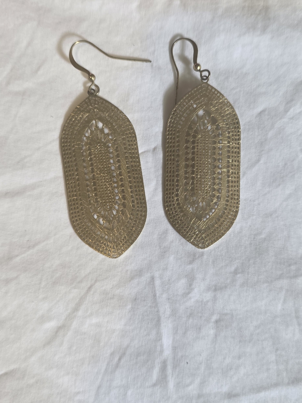 Delicate Gold Filigree Drop Earrings - Women Jewelry